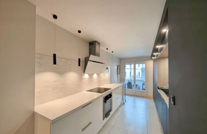 Appartement de 93m2 à louer sur Grenoble — photo 2