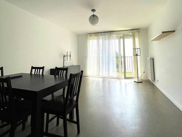 Appartement de 85m2 à louer sur Bondy — photo 1