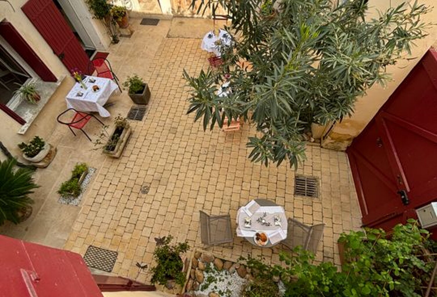 Appartement de 135m2 à louer sur Eyragues — photo 1