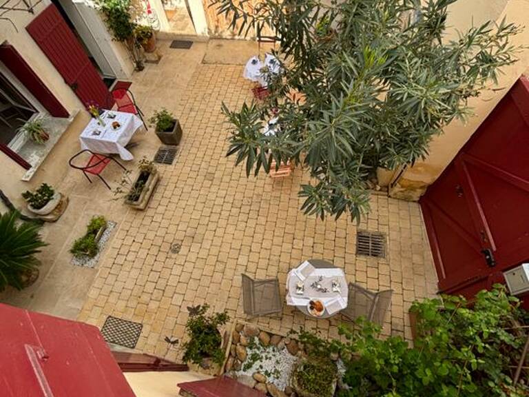 Appartement de 135m2 à louer sur Eyragues — photo 1