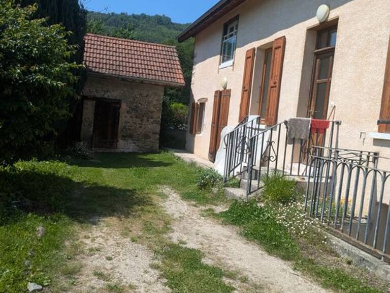 Maison de 80m2 à louer sur Vaulnaveys-le-Haut — photo 1