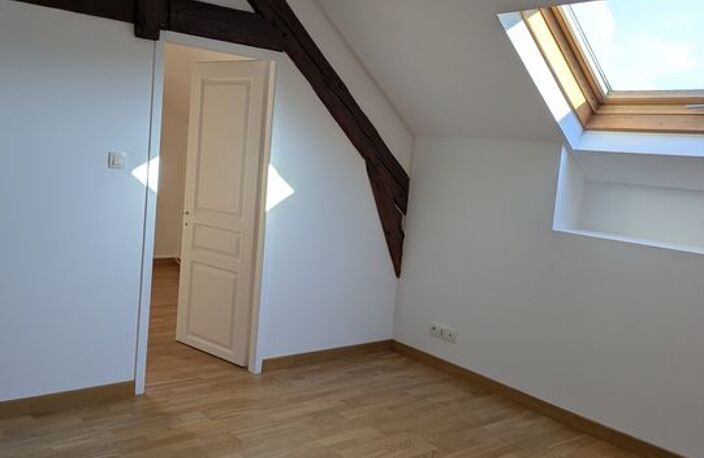 Maison de 80m2 à louer sur Vaulnaveys-le-Haut — photo 4