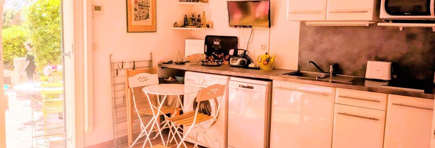 Appartement 1 Pièce 22 m² à louer à Saint-Mandrier-sur-Mer (83430)