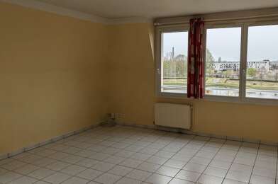 Appartement 3 pièces 870 €