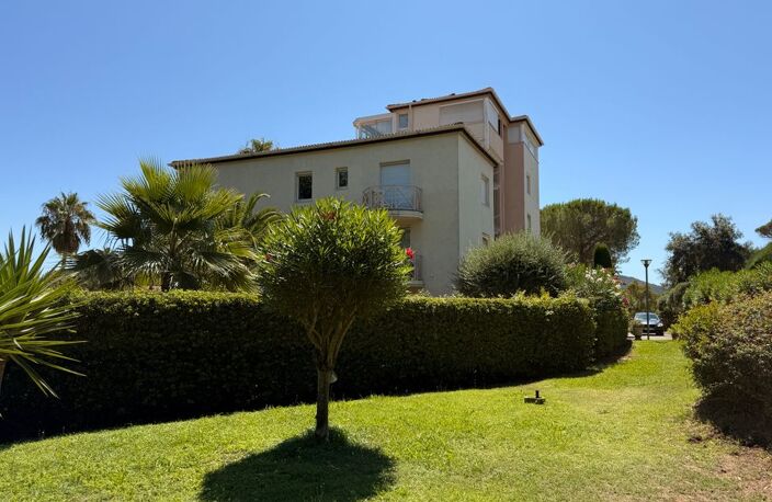 Appartement de 39m2 à louer sur Mandelieu-la-Napoule — photo 2