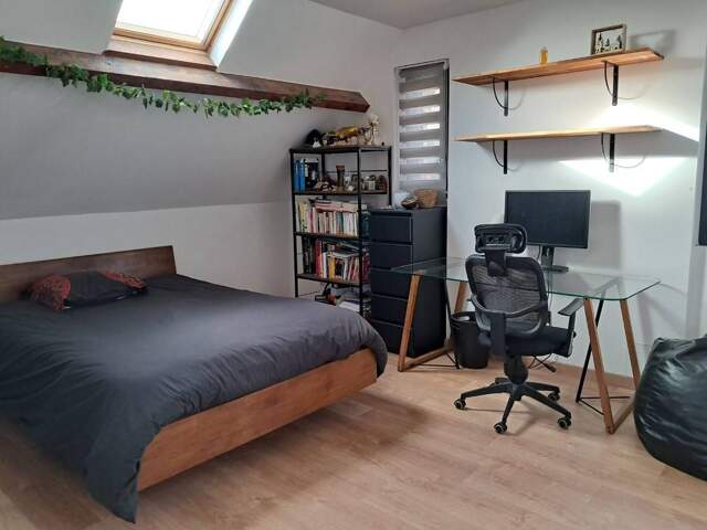 Chambre de 18m2 à louer sur Créteil — photo du bien