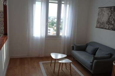 Appartement 2 pièces 870 €
