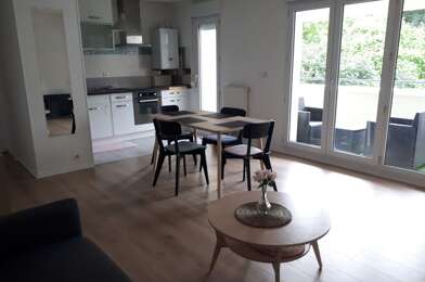 Appartement 3 pièces 1130 €