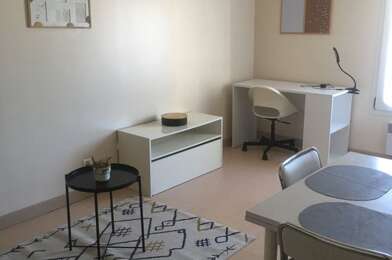 Appartement 1 pièces 450 €