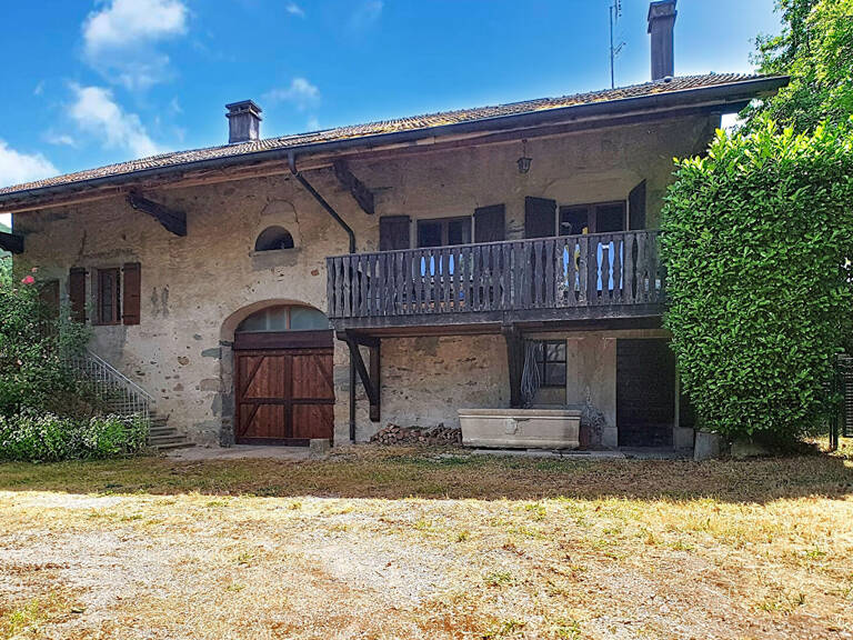 Ferme en pierre de 147 m² à Draillant : Le cachet de l'ancien, le confort du DPE C, la Gare à 5 min ! — photo 1