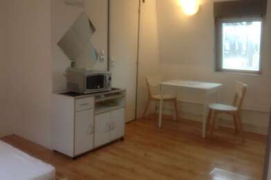 Appartement 1 pièces 460 €