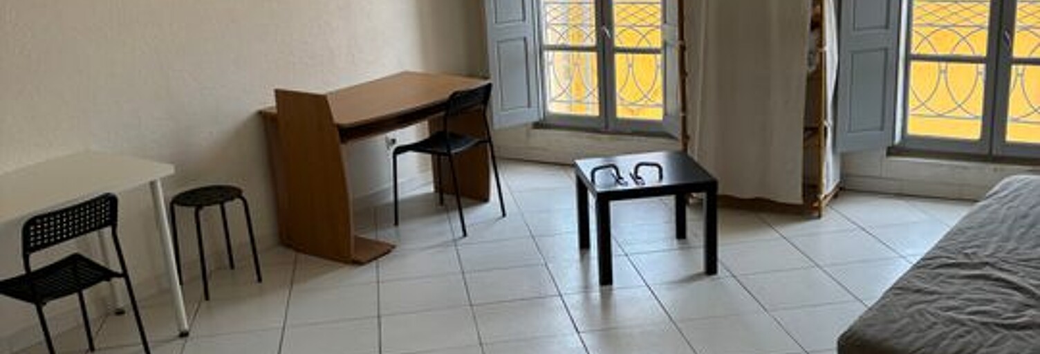 Appartement 1 Pièce 30 m² à louer à Nîmes (30000)