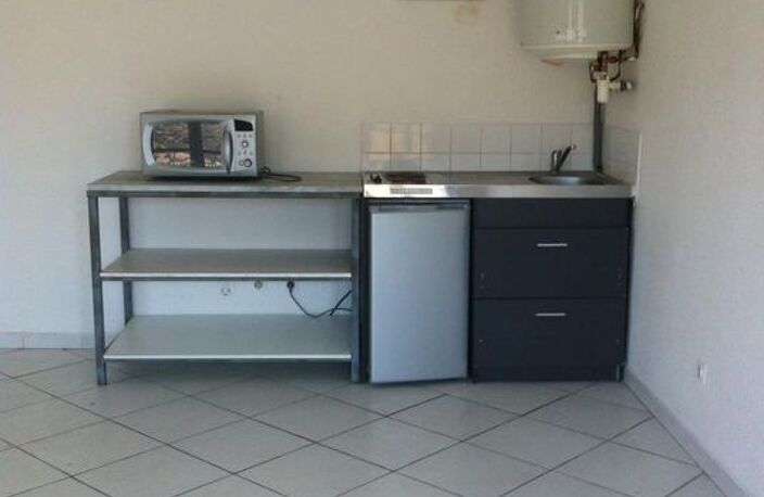 Studio de 30m2 à louer sur Nîmes — photo 2