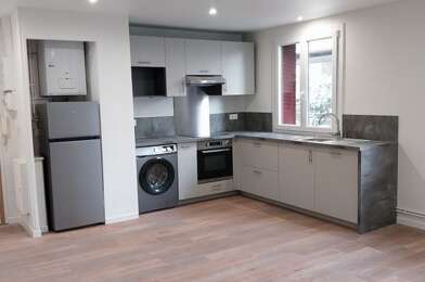 Appartement 3 pièces 825 €