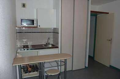 Appartement 1 pièces 360 €