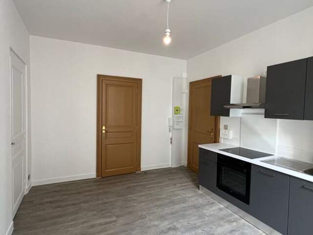 Appartement de 35m2 à louer sur Nontron — photo du bien