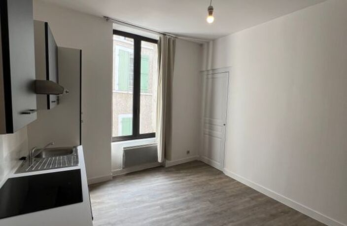 Appartement de 35m2 à louer sur Nontron — photo 2
