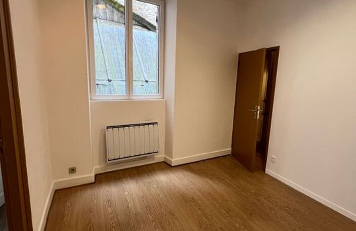 Appartement de 35m2 à louer sur Nontron — photo 3