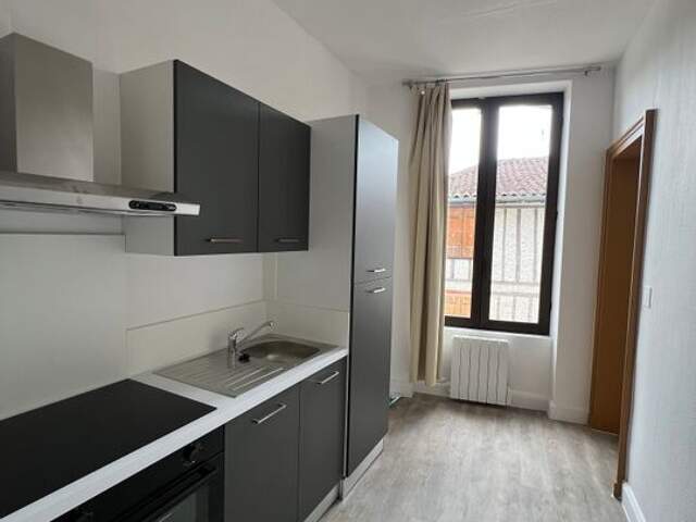 Appartement de 35m2 à louer sur Nontron — photo du bien
