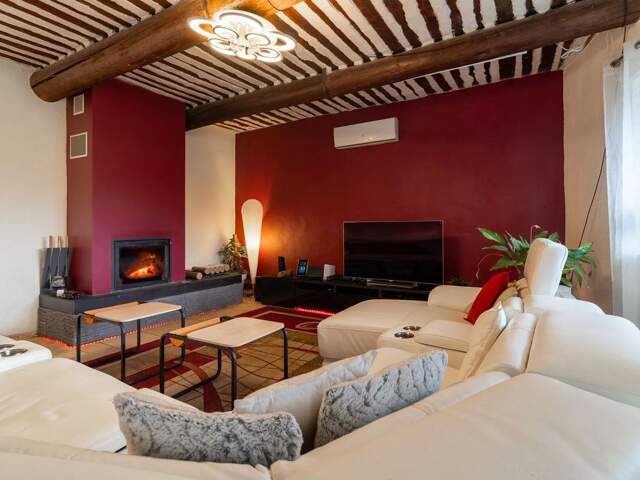 Maison de 200m2 à louer sur Le Pontet — photo du bien