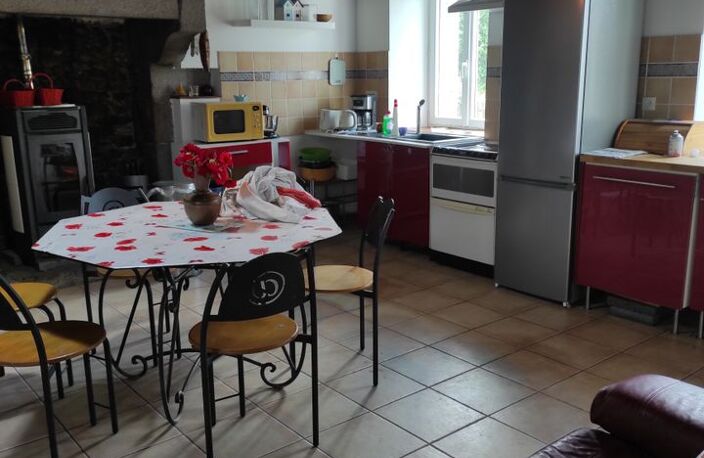 Maison de 61m2 à louer sur Saint-Pierre-de-Plesguen — photo 2