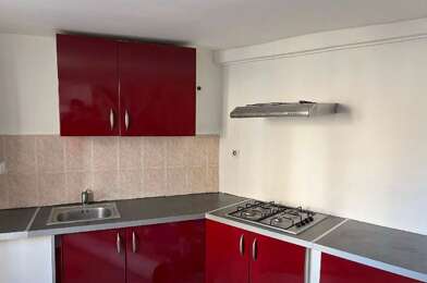 Maison 3 pièces 730 €