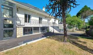 Maison 8 Pièces 245 m² à louer à Monts (37260)
