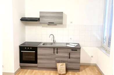 Appartement 3 pièces 585 €