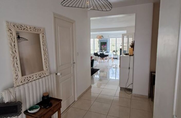Maison de 180m2 à louer sur Orgères — photo 2