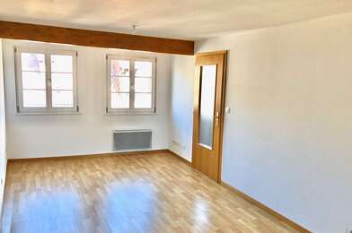Appartement 2 pièces 958 €