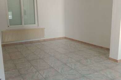 Maison 5 pièces 950 €