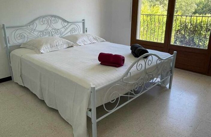Maison de 170m2 à louer sur Laval-Saint-Roman — photo 2