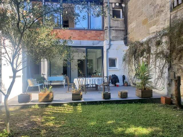 Appartement de 77m2 à louer sur Bordeaux — photo du bien