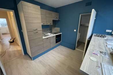 Appartement 3 pièces 730 €