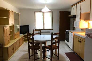 Appartement 1 pièces 490 €