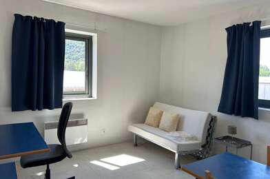 Appartement 1 pièces 560 €
