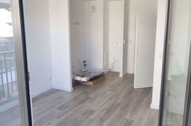 Appartement 1 pièces 829 €
