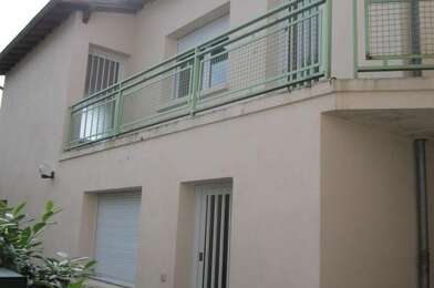 Appartement 1 pièces 300 €