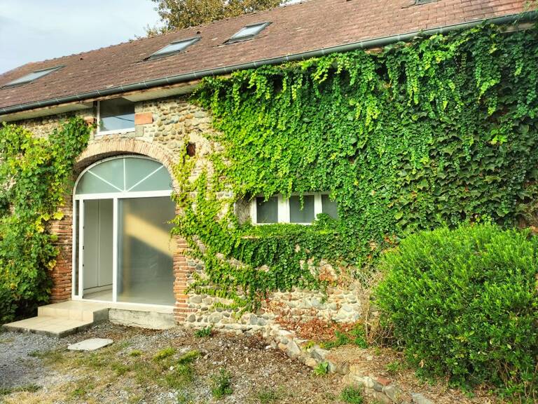 Maison de 128m2 à louer sur Sauvagnon — photo 1