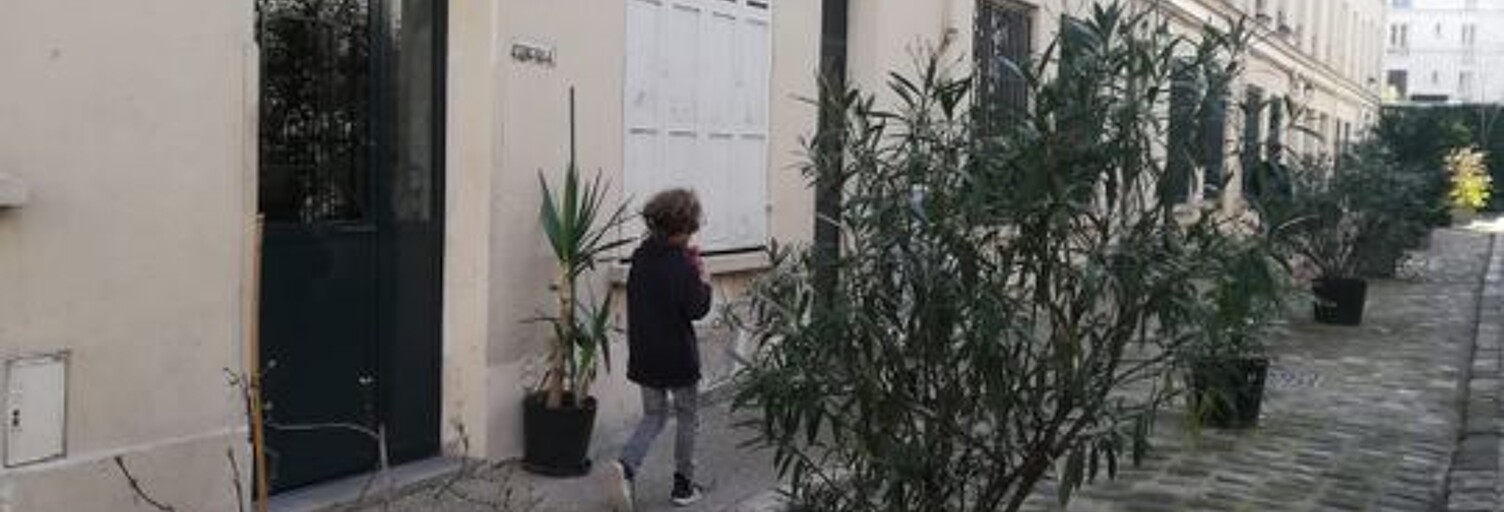 Appartement 1 Pièce 9 m² à louer à Paris 10 (75010)