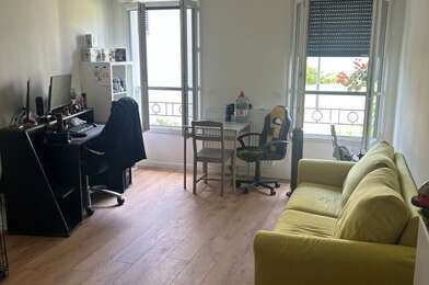 Appartement 1 pièces 670 €