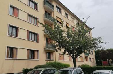 Appartement 3 pièces 980 €
