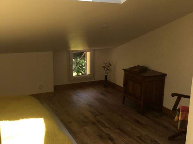 Chambre de 12m2 à louer sur L'Houmeau — photo du bien