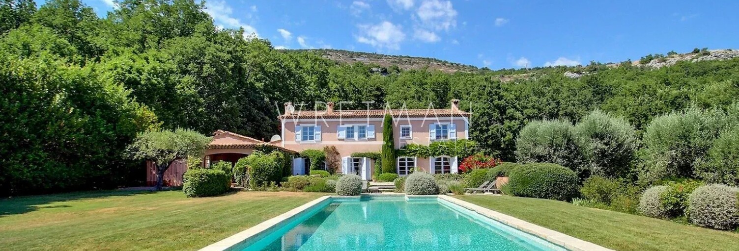 Maison 9 Pièces 292 m² à vendre à Saint-Vallier-de-Thiey (06460)