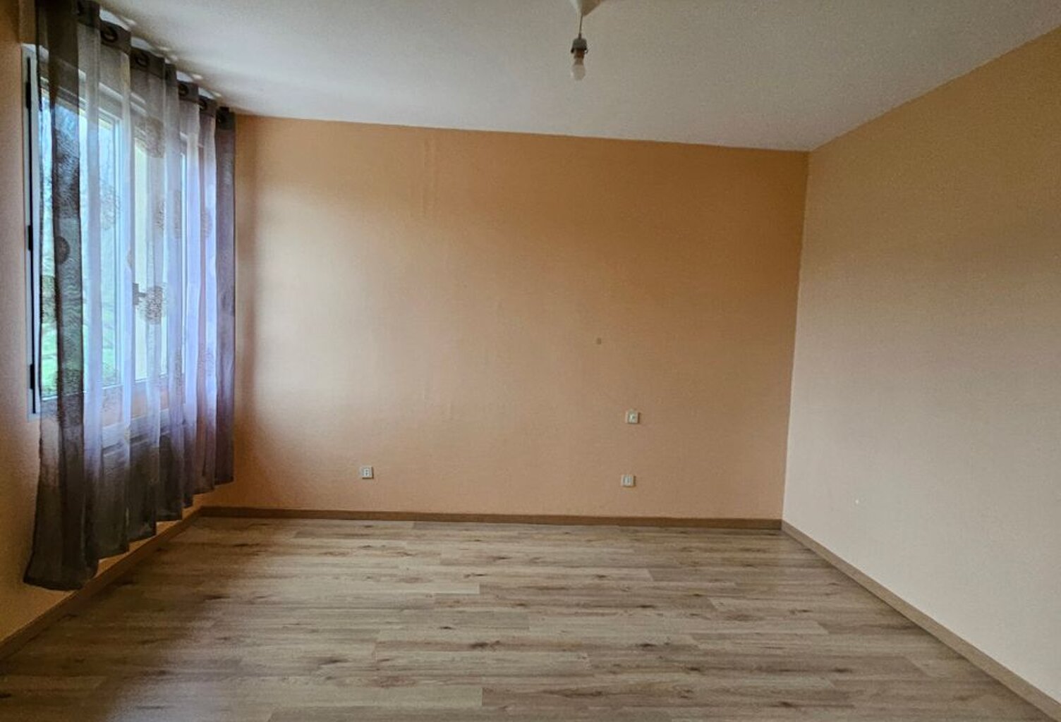 Appartement de 87m2 à louer sur Leyme — photo 1