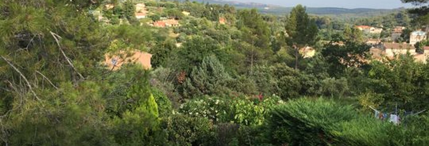 Maison 5 Pièces 127 m² à louer à Figanières (83830)