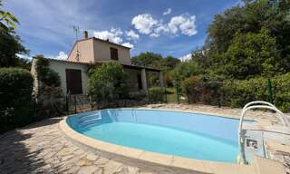 Maison 5 Pièces 127 m² à louer à Figanières (83830)