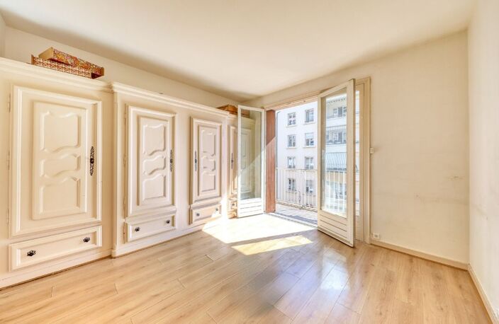 Appartement de 120m2 à louer sur Lyon 06 — photo 5