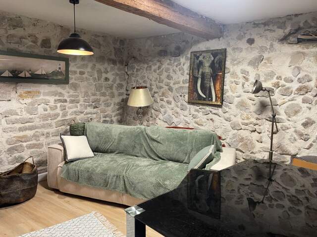 Appartement de 45m2 à louer sur Le Luc — photo du bien