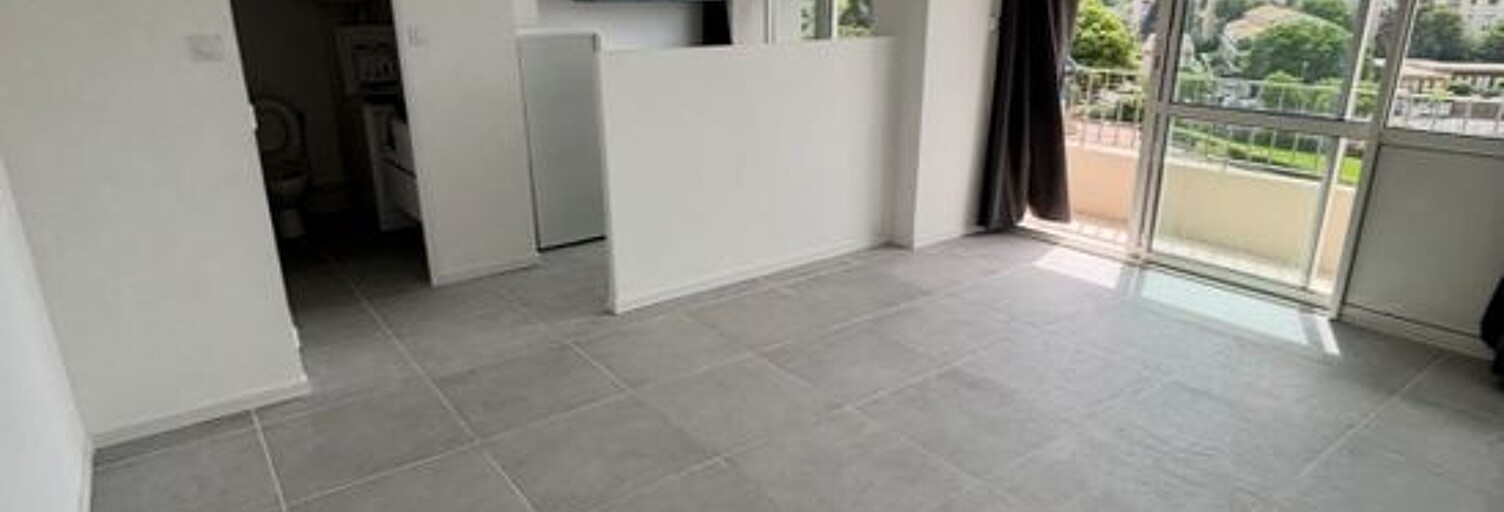 Appartement 1 Pièce 30 m² à louer à Marseille 9 (13009)